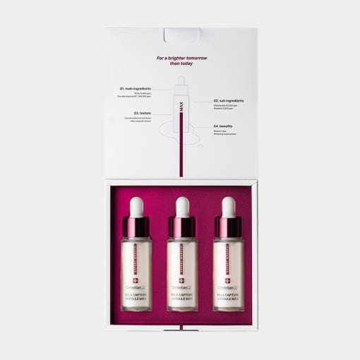 ProtoClinical k-beauty CENTELLIAN24 Expert Madeca Mela Capture Ampoule Max 15ml X 3ea set with clear ampoule bottles, burgundy cap accents, and a centered packshot on a clean white background