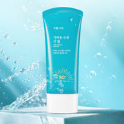 ProtoClinical k-beauty Shingmulnara Light Watery Sun Gel SPF50+ PA++++ 60ml+60ml single upright aqua sun gel tube centered on a light aqua background.
