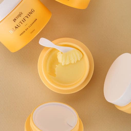 PETITFEE Beautifying Mood On Cleanser 100ml by ProtoClinical shown in a product detail image with the cleanser packaging and branding visible on a white background for a k-beauty skincare routine.