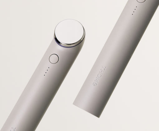 THOME The Glow beauty device packaging and accessories