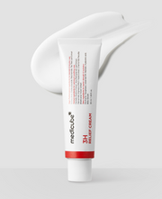 ProtoClinical k-beauty MEDICUBE 3h Relief Cream 50ml for Acne Prone Skin white cream tube with a red band shown upright in front of a white cream smear on a light gray background