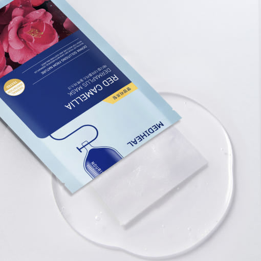 ProtoClinical k-beauty MEDIHEAL Dermaplus Mask 22ml X 10ea #Red Camellia single deep rose face mask pouch centered upright on a pale blue and peach background