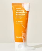 ProtoClinical k-beauty Hanskin Cleansing Mild Foam & Blackhead 100ml single golden cleansing foam package shown upright on a clean light background