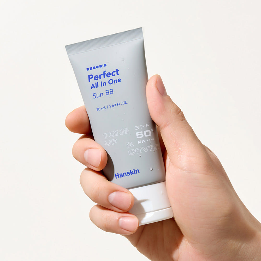 ProtoClinical k-beauty Hanskin Perfect All In One Sun BB SPF50+ PA++++ 50ml single upright beige sun BB tube centered on a pale cream and blue background.