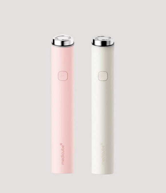 ProtoClinical k-beauty light beige beauty product graphic on a plain pale background.
