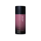 ProtoClinical k-beauty beauty product on a light background.