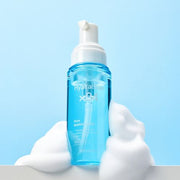 ProtoClinical k-beauty mixsoon Hyalraebae Pore Bubble Serum 70ml in a single light blue serum bottle centered upright on a pale blue background with soft white side panels