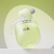 ProtoClinical k-beauty HANYUL Ginkgo Leaf Pore Resurfacing Serum 40ml single upright olive serum bottle centered on a white background with pale green side accents