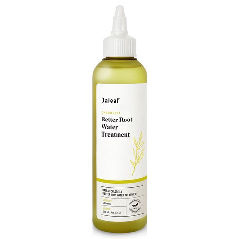 ProtoClinical k-beauty Daleaf Chlorella Better Root Water Treatment 200ml single upright light beige bottle on a clean white background
