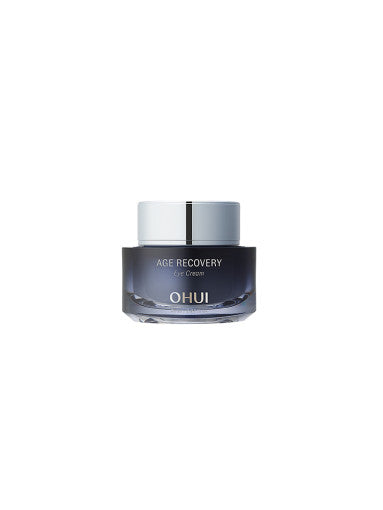 ProtoClinical k-beauty portrait beauty product on a light background.