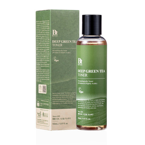 ProtoClinical k-beauty Benton Deep Green Tea Toner 150ml single upright deep green toner bottle centered on a white background with soft lilac accents