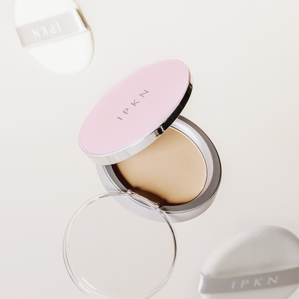 ProtoClinical k-beauty IPKN Perfume Powder Pact 5G 14.5g #Moist (2 Colors) single upright powder pact packaging on a light background